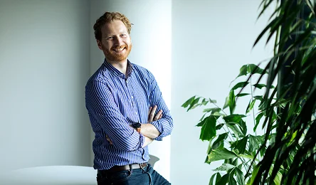 Expert qualification